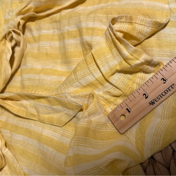 Patagonia Yellow Striped Shorts with tie front and hemp blend sz S - Picture 8 of 9